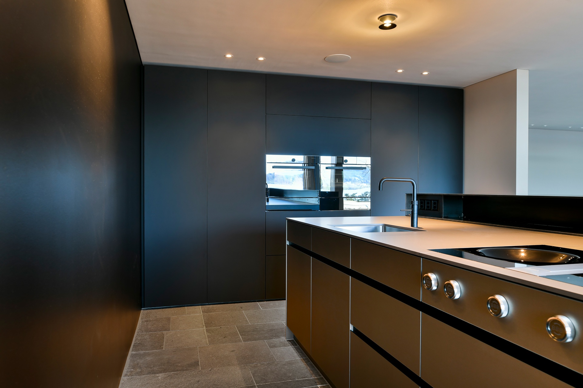 Black Beauty kitchen – overall view